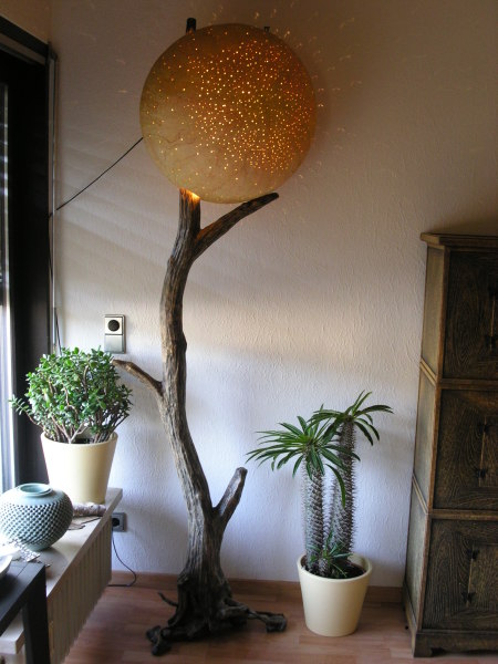 aus Hanji-Papier hergestellte Lampe