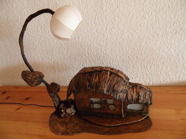 aus Hanji-Papier hergestellte Lampe